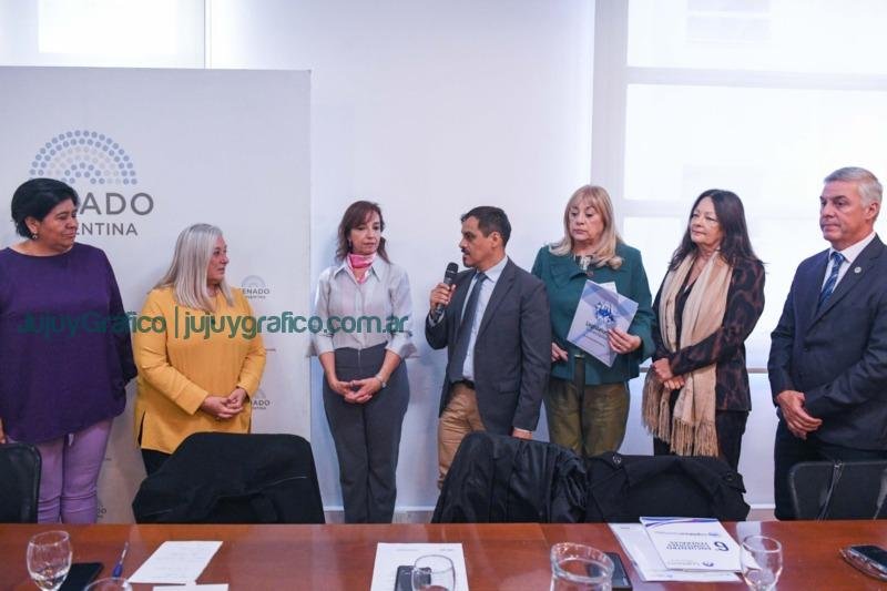 Legisladores de Jujuy en la Vanguardia del Turismo Sostenible y la Lucha contra el Cambio Climático 2 Legisladores de Jujuy en la Vanguardia del Turismo Sostenible y la Lucha contra el Cambio Climático 2