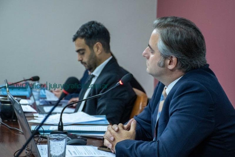 Suspensión de la Fórmula Polinómica para el aumento del del colectivo en San Salvador de Jujuy 1 Suspensión de la Fórmula Polinómica para el aumento del del colectivo en San Salvador de Jujuy 1