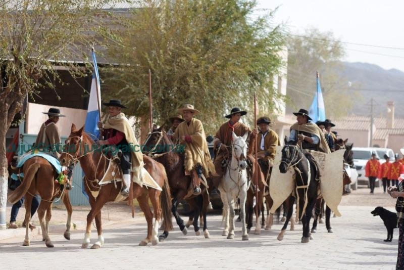 Celebración del Día de la Mujer Jujeña de la Independencia en Huacalera 08