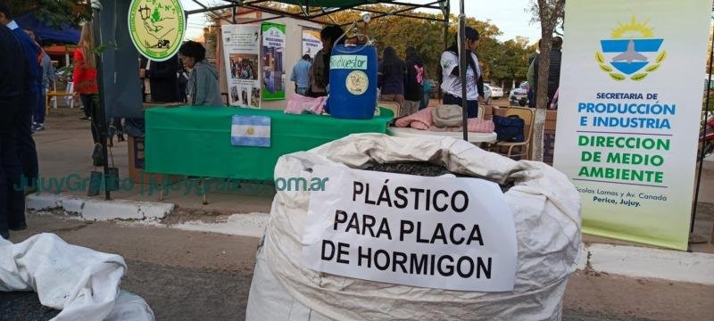Perico Presentaron el 1° pavimento con material reciclado de Jujuy 6