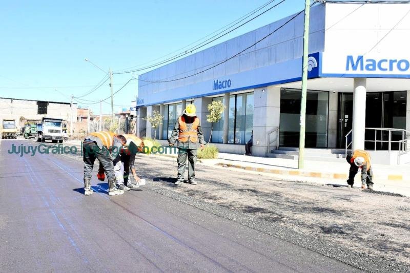 Perico: Presentaron el 1° pavimento con material reciclado de Jujuy 1 Perico Presentaron el 1° pavimento con material reciclado de Jujuy 8
