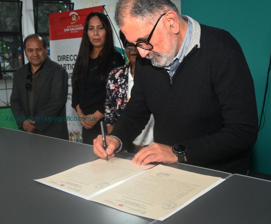 San Salvador de Jujuy celebró el Día del Vecino con reconocimientos y nuevos convenios 3 San Salvador de Jujuy celebró el Día del Vecino con reconocimientos y nuevos convenios 3