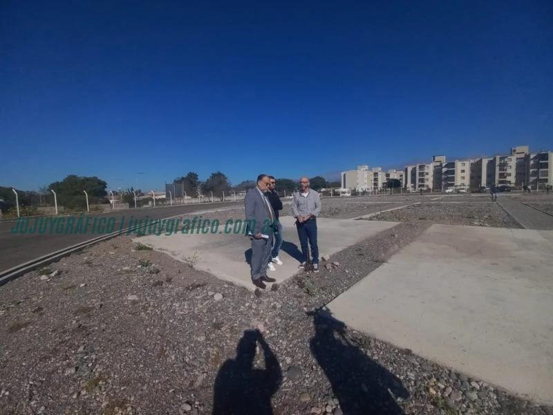 Avanzan las obras de la Ciudad Deportiva en Alto Comedero 1 Avanzan las obras de la Ciudad Deportiva en Alto Comedero 1