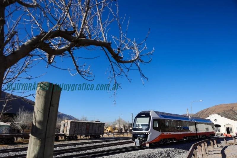 Condena y firmeza ante el vandalismo contra el Tren Solar de la Quebrada 5 Condena enérgica y firmeza ante el vandalismo contra el Tren Solar de la Quebrada 4