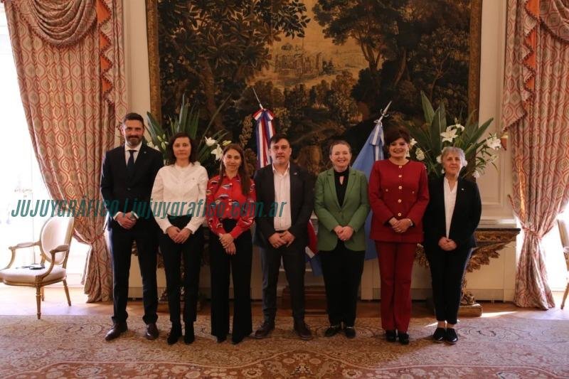 Jujuy Presente en Encuentro con la Embajada de Gran Bretaña en Argentina 2 Jujuy Presente en Encuentro con la Embajada de Gran Bretaña en Argentina 2
