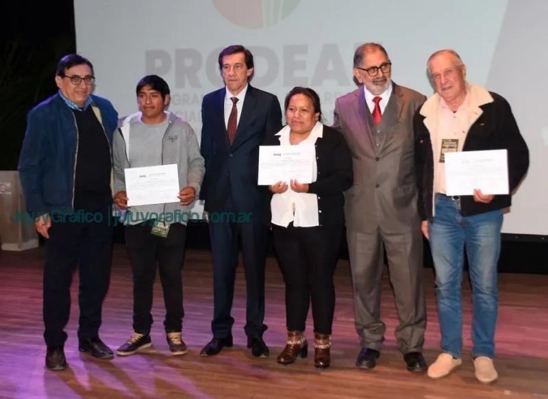 SUSTENTUR Foro Internacional de Desarrollo Sostenible en Jujuy 5 SUSTENTUR Foro Internacional de Desarrollo Sostenible en Jujuy 5