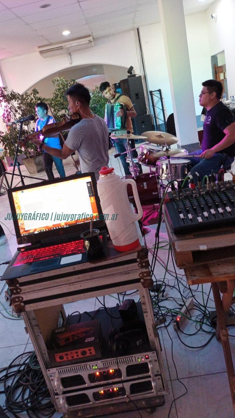 El éxito de Cristian Mamani, De un microcrédito a la consolidación de CM Producciones