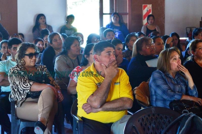 Entrega de microcréditos en Jujuy. Impulso para emprendedores tras procesos formativos w08 Entrega de microcréditos en Jujuy. Impulso para emprendedores tras procesos formativos w08