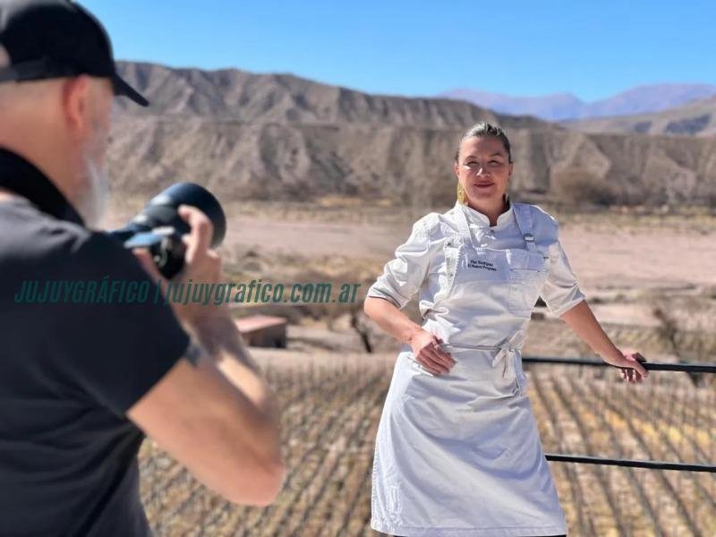FEHGRA inicia en Jujuy la campaña Hola Argentina con Gabriel Rocca y Narda Lepes 03 FEHGRA inicia en Jujuy la campaña Hola Argentina con Gabriel Rocca y Narda Lepes 03