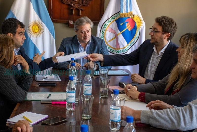 Convocan a un proceso participativo para el estudio de costos y procedimiento de fijación de tarifa de colectivos 3