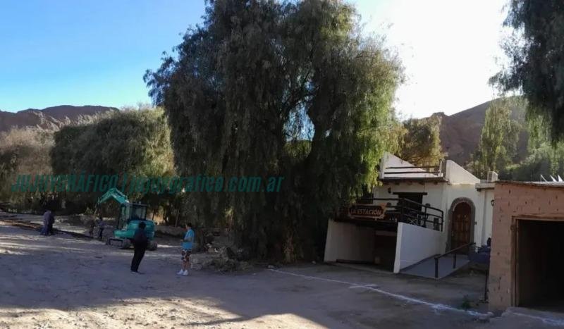 Desalojo en Tilcara. Funcionario provincial Pablo Civetta acusado de usurpación de terrenos 1 Desalojo en Tilcara. Funcionario provincial Pablo Civetta acusado de usurpación de terrenos 1
