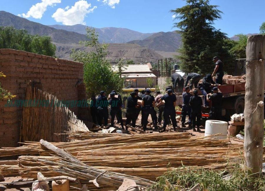 Desalojo en Tilcara. Funcionario provincial Pablo Civetta acusado de usurpación de terrenos 7 Desalojo en Tilcara. Funcionario provincial Pablo Civetta acusado de usurpación de terrenos 7