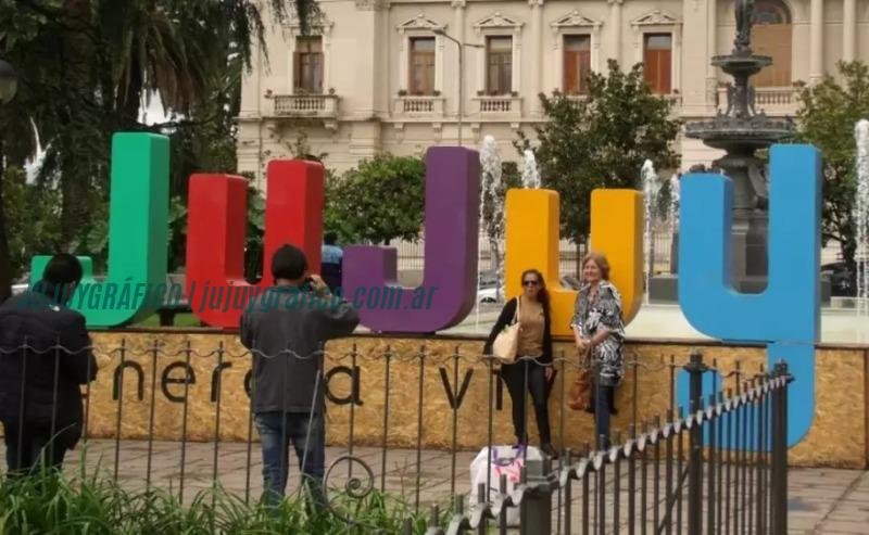 Desregulación de los Guías de Turismo: Un riesgo para la calidad y sostenibilidad del sector 8 Desregulación de los Guías de Turismo. Un riesgo para la calidad y sostenibilidad del sector