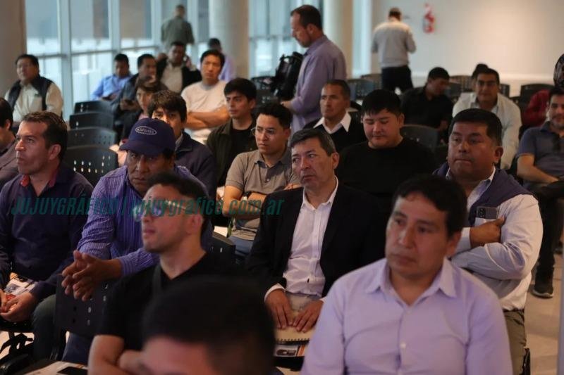 Avanza la obra de conectividad en Jujuy, 350 escuelas y 135 localidades accederán a internet de alta calidad 4 Avanza la obra de conectividad en Jujuy, 350 escuelas y 135 localidades accederán a internet de alta calidad 4