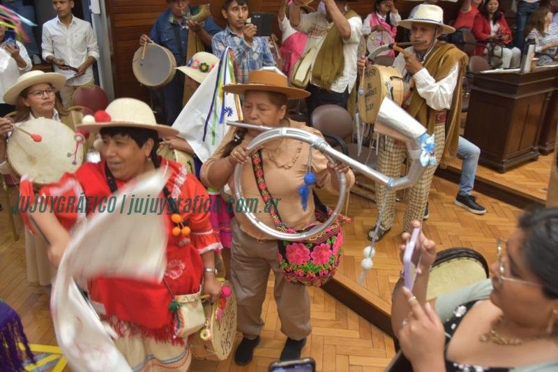La Legislatura de Jujuy aprobó la creación de Centros de Estudiantes 01 La Legislatura de Jujuy aprobó la creación de Centros de Estudiantes 01