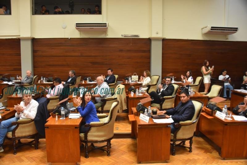 La Legislatura de Jujuy aprobó la creación de Centros de Estudiantes 03 La Legislatura de Jujuy aprobó la creación de Centros de Estudiantes 03