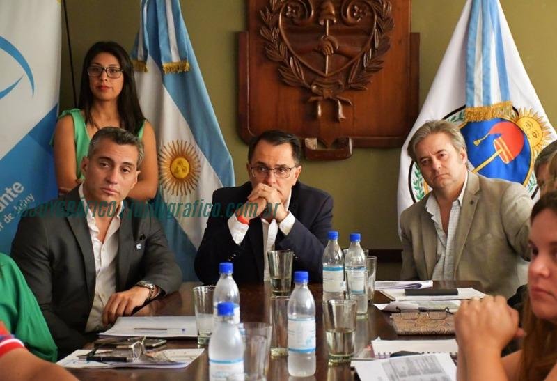 Modernización de Habilitaciones Comerciales en San Salvador de Jujuy 4 Modernización de Habilitaciones Comerciales en San Salvador de Jujuy 4