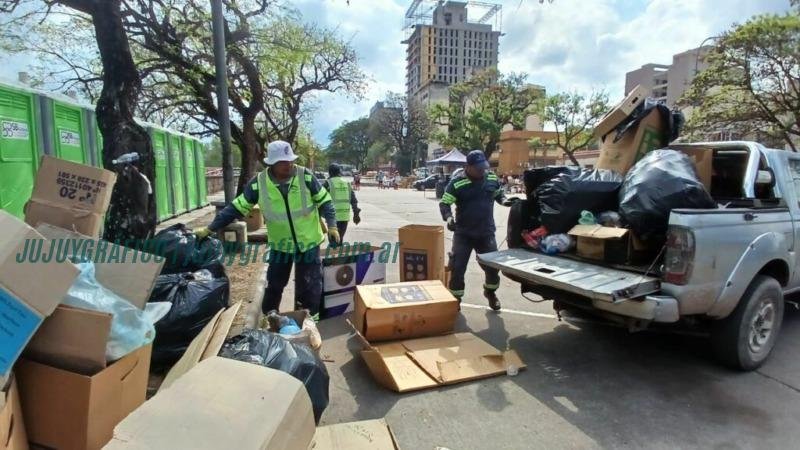 Mugre y vandalismo, el legado del Encuentro de Mujeres y Disidencias en San Salvador de Jujuy 11