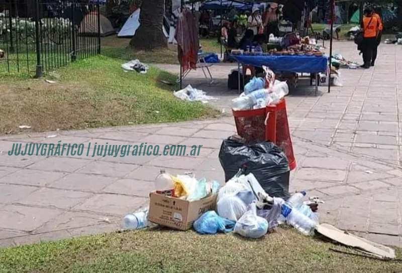 Mugre y vandalismo, el legado del Encuentro de Mujeres y Disidencias en San Salvador de Jujuy 22 Mugre y vandalismo, el legado del Encuentro de Mujeres y Disidencias en San Salvador de Jujuy 22