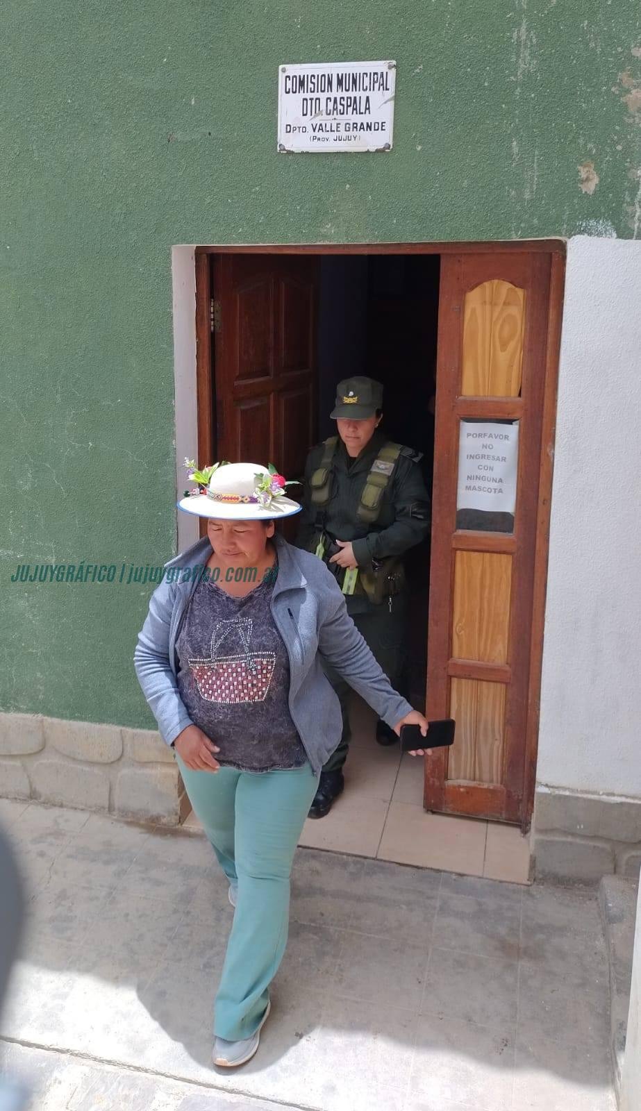 Gendarmería Nacional allanó la Comisión Municipal de Caspalá por denuncias de irregularidades 0902 Gendarmería Nacional allanó la Comisión Municipal de Caspalá por denuncias de irregularidades 0902