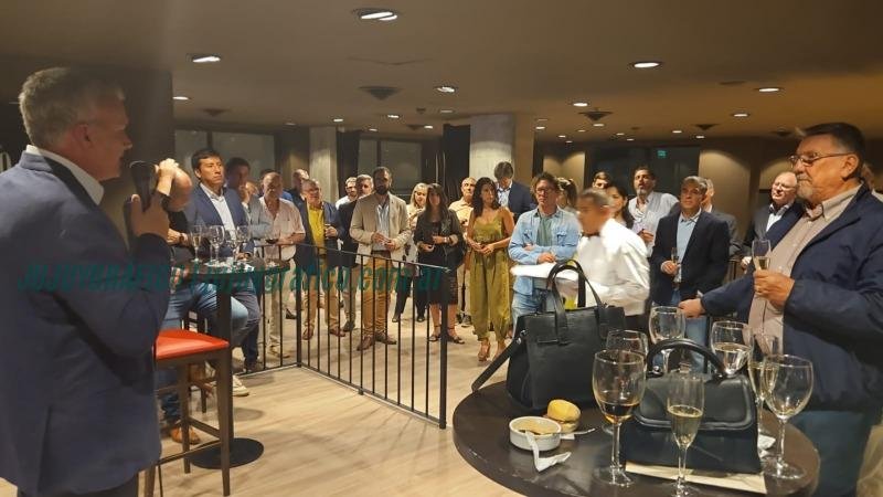 Encuentro de la Unión Industrial de Jujuy: Balance y propuestas para el futuro 1 Encuentro de la Unión Industrial de Jujuy, Balance y propuestas para el futuro 1