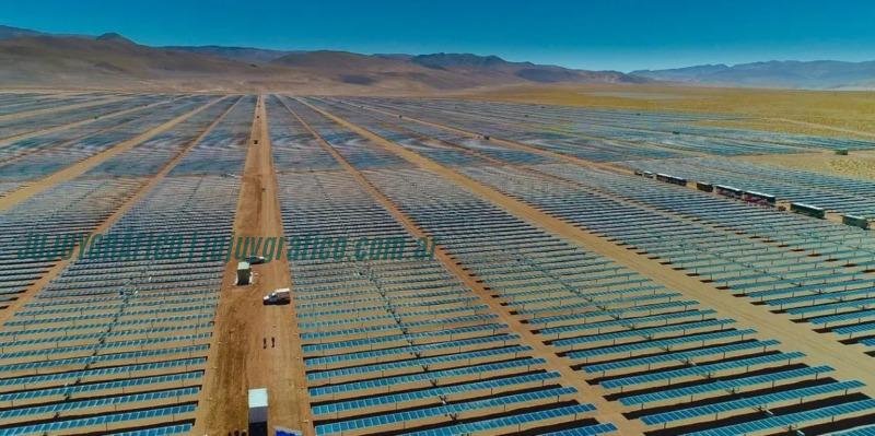 Planta Solar Cauchari Día Internacional de la Energía, Jujuy destaca sus logros en sostenibilidad y eficiencia 3 Tarifas récord y servicio deficiente: la paradoja energética de Jujuy expuesta Cauchari prometió energía renovable y dejó a Jujuy con USD 740 millones de deuda y tarifas impagables