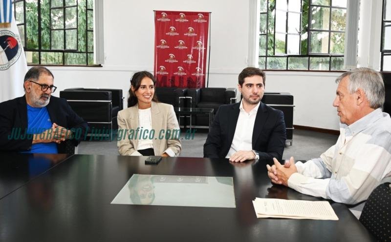 San Salvador de Jujuy integra a Uber a taxis y mejora opciones de transporte 2 San Salvador de Jujuy integra a Uber a taxis y mejora opciones de transporte 2
