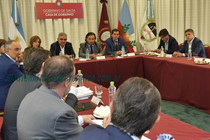 Gobernadores del litio acuerdan electrificación y armonización tributaria en el NOA 3 Gobernadores del litio acuerdan electrificación y armonización tributaria en el NOA 3