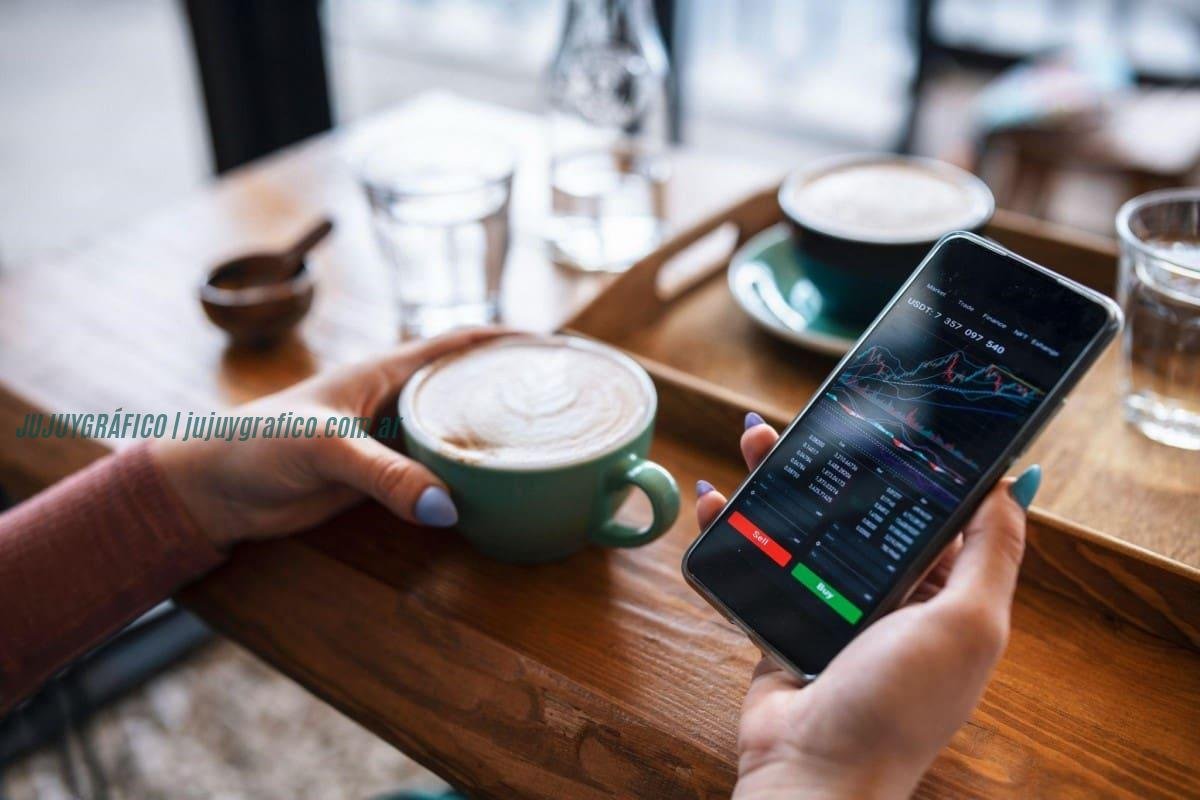 Invertir en Criptomonedas. Riesgos, beneficios y estrategias efectivas 3 Invertir en Criptomonedas. Riesgos, beneficios y estrategias efectivas 3