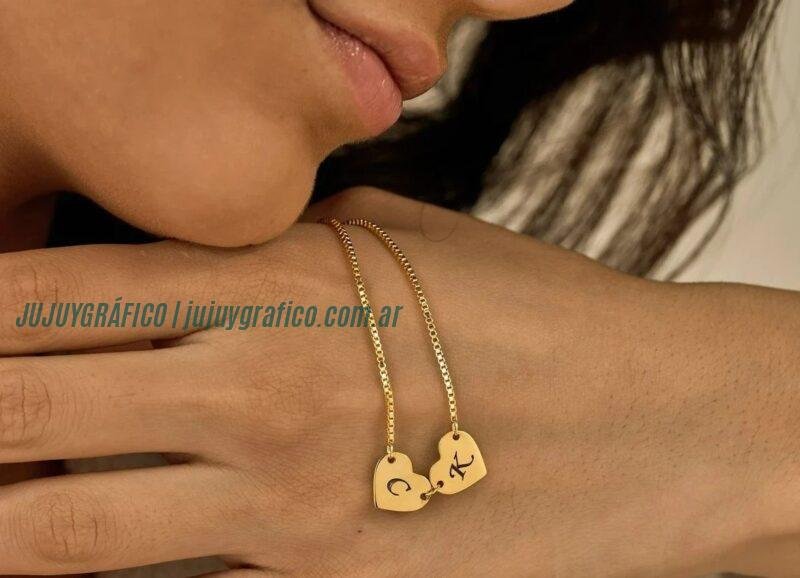 Collares con iniciales, Un toque de estilo y sentimiento 01