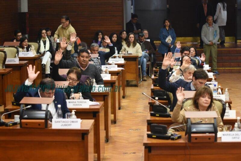 Legislatura de Jujuy: Autonomía de Compañía de Seguros y Cuenta de Inversión 2024 1 Legislatura de Jujuy Autonomía de Compañía de Seguros y Cuenta de Inversión 2024 3