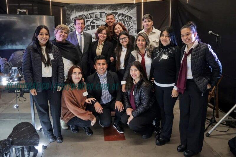 21ª Feria del Libro Jujuy, Un éxito cultural con más de 150 mil visitantes 15 21ª Feria del Libro Jujuy, Un éxito cultural con más de 150 mil visitantes 15