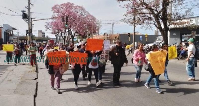 Causa armada, Municipio persigue y humilla a Gladys Zambrano tras detención arbitraria 13 Causa armada, Municipio persigue y humilla a Gladys Zambrano tras detención arbitraria 13