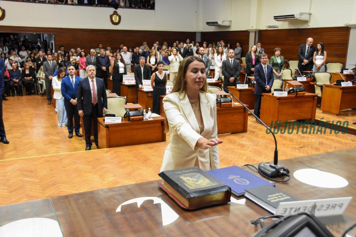 Fractura peronista y crisis institucional, El caos que marcó la jura Legislativa en Jujuy 12