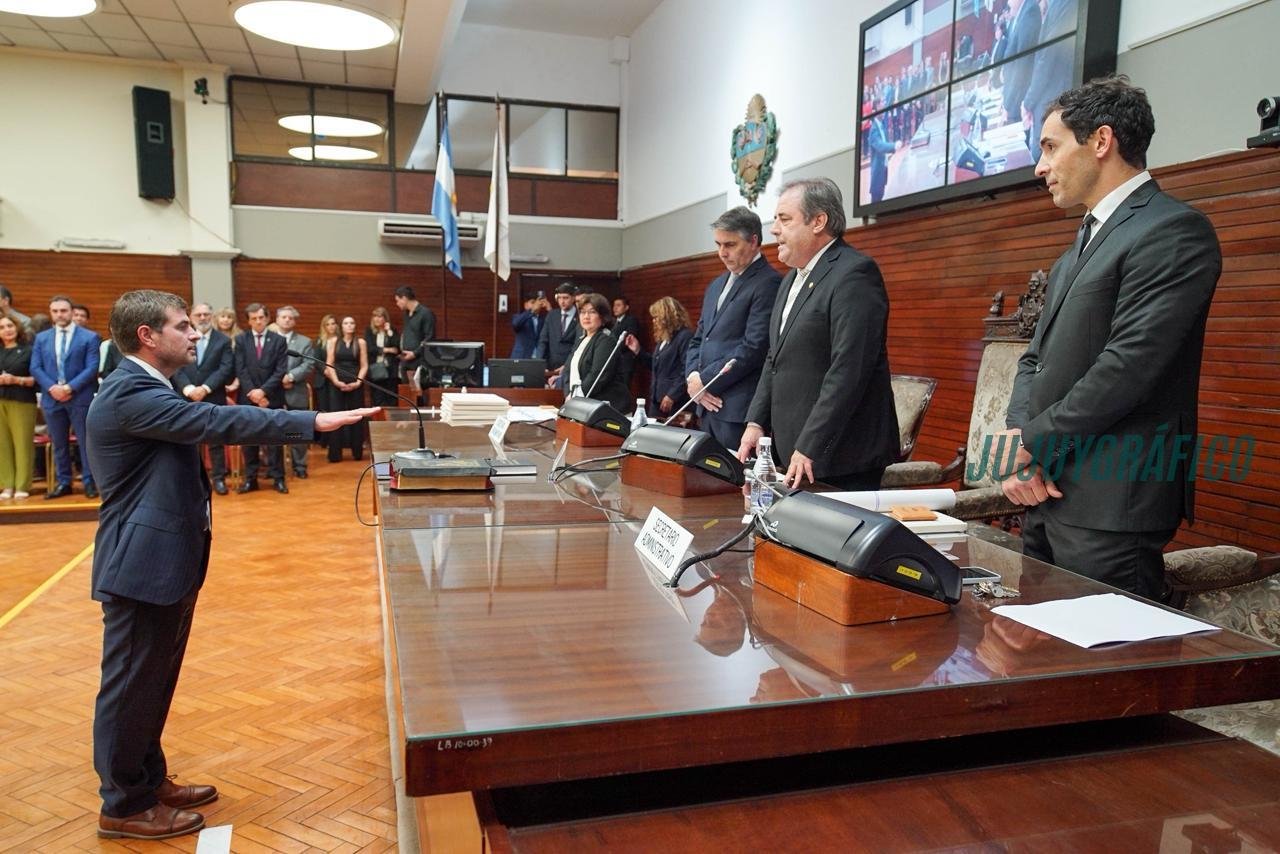 Fractura peronista y crisis institucional, El caos que marcó la jura Legislativa en Jujuy 13 Fractura peronista y crisis institucional, El caos que marcó la jura Legislativa en Jujuy 13