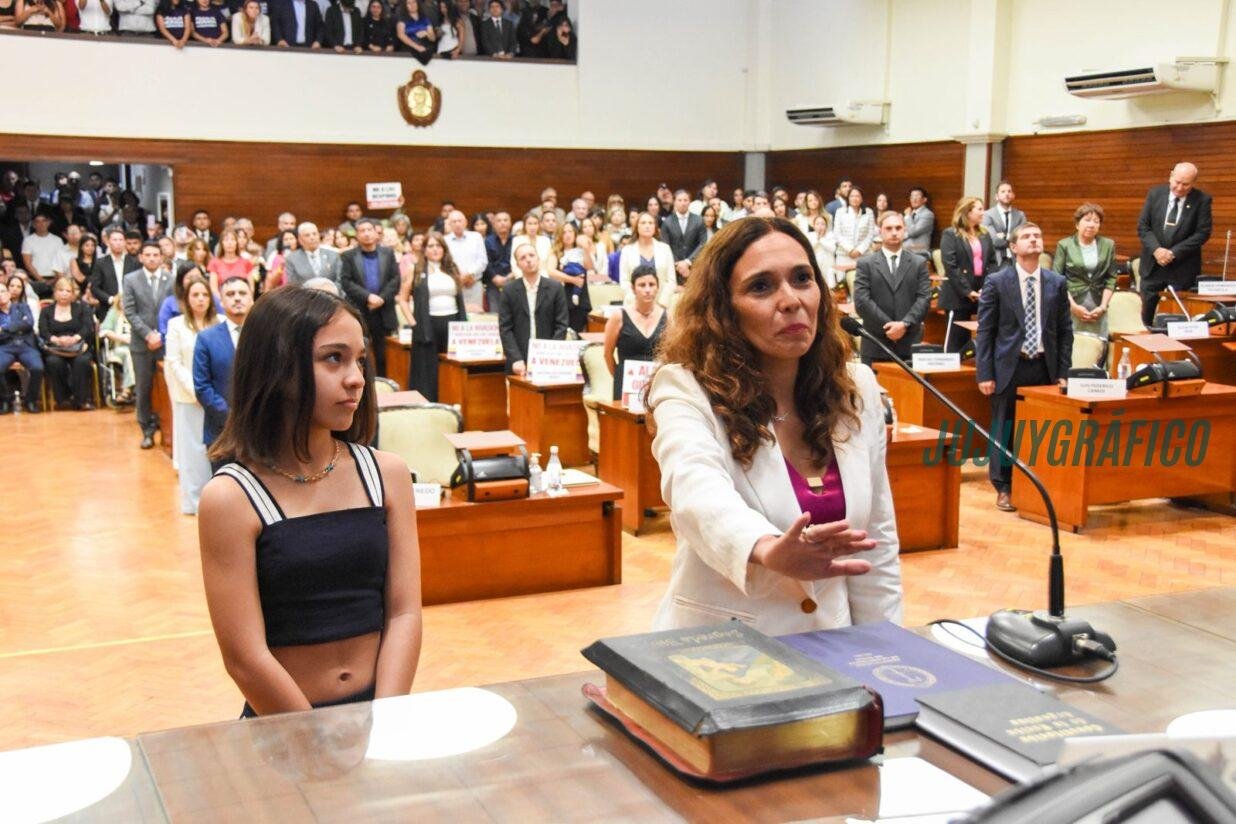 Fractura peronista y crisis institucional, El caos que marcó la jura Legislativa en Jujuy 20 Fractura peronista y crisis institucional, El caos que marcó la jura Legislativa en Jujuy 20