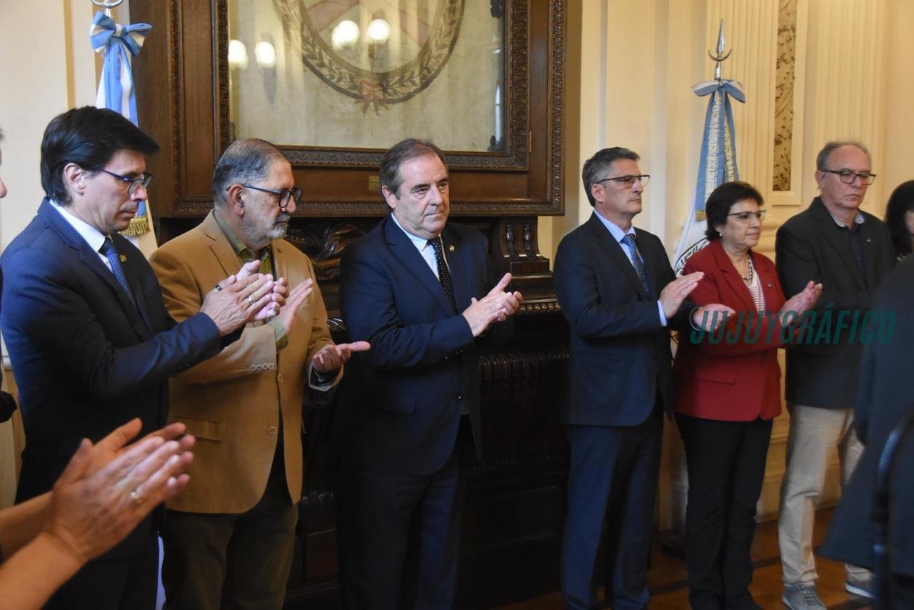 Sadir oficializa “renovación estratégica” en el Gabinete, 5 nuevos funcionarios asumen en áreas clave de Jujuy 10