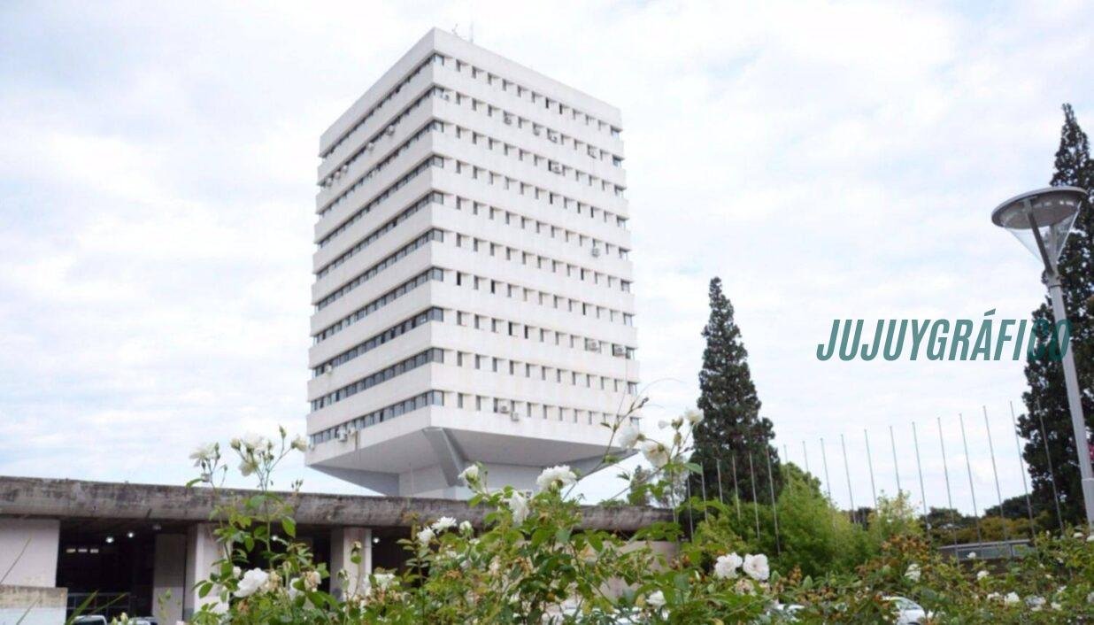 Supremo Tribunal de Justicia de Jujuy Lello Sánchez y el senador Atauche acusados de fabricar causas con pruebas documentales Supremo Tribunal de Justicia de Jujuy Lello Sánchez y el senador Atauche acusados de fabricar causas con pruebas documentales