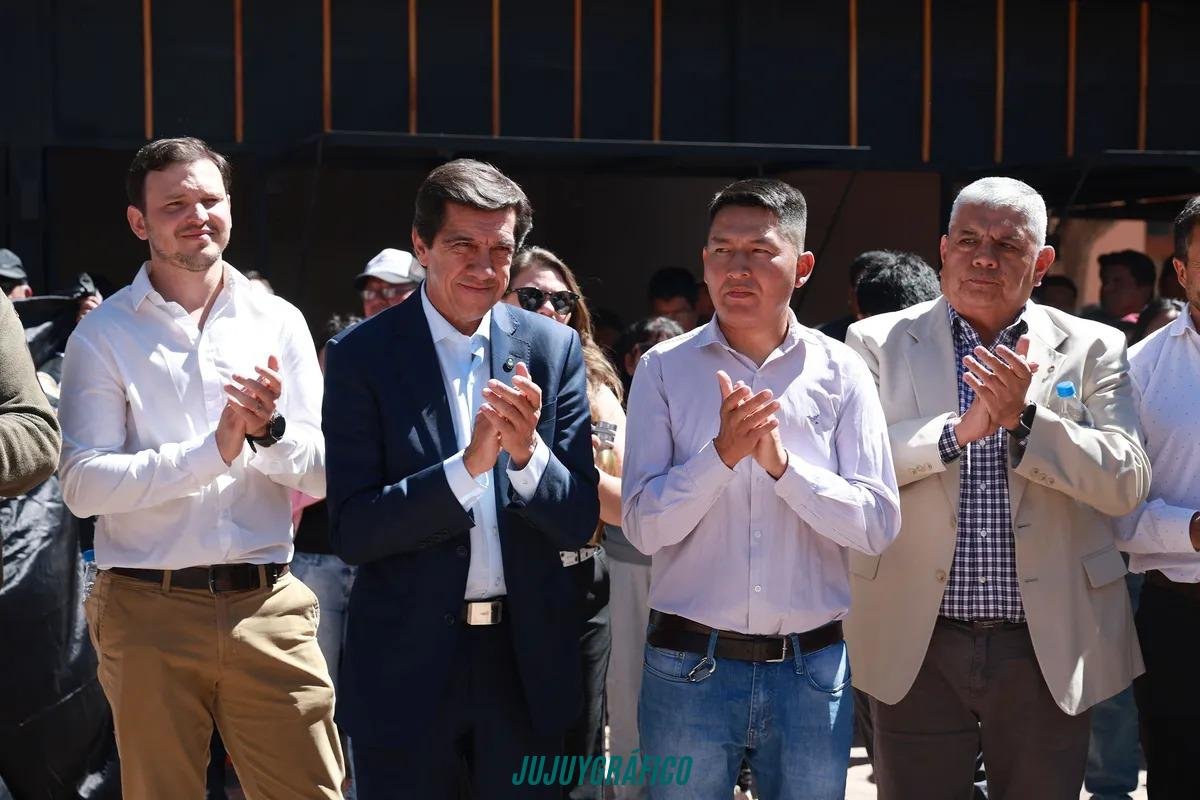 Sadir inauguró el mercado de Maimará en el Tren Solar de la Quebrada, 30 puestos para emprendedores 01 Sadir inauguró el mercado de Maimará en el Tren Solar de la Quebrada, 30 puestos para emprendedores 01