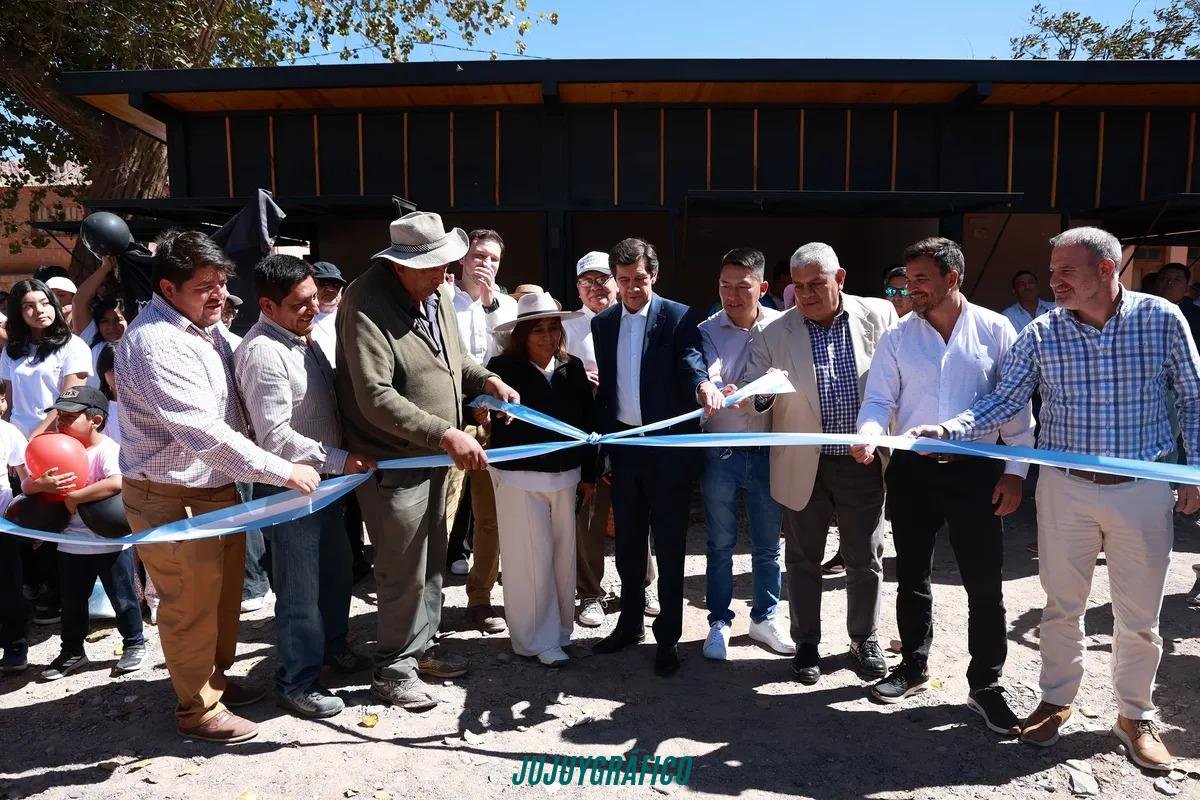 Sadir inauguró el mercado de Maimará en el Tren Solar de la Quebrada, 30 puestos para emprendedores 02