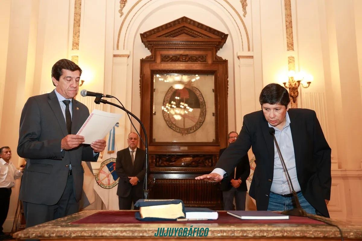 Sadir renueva su gabinete, Lazarte en Gobierno y Berdeja a Trabajo con agenda de diálogo y derechos laborales 3 Sadir renueva su gabinete, Lazarte en Gobierno y Berdeja a Trabajo con agenda de diálogo y derechos laborales 3