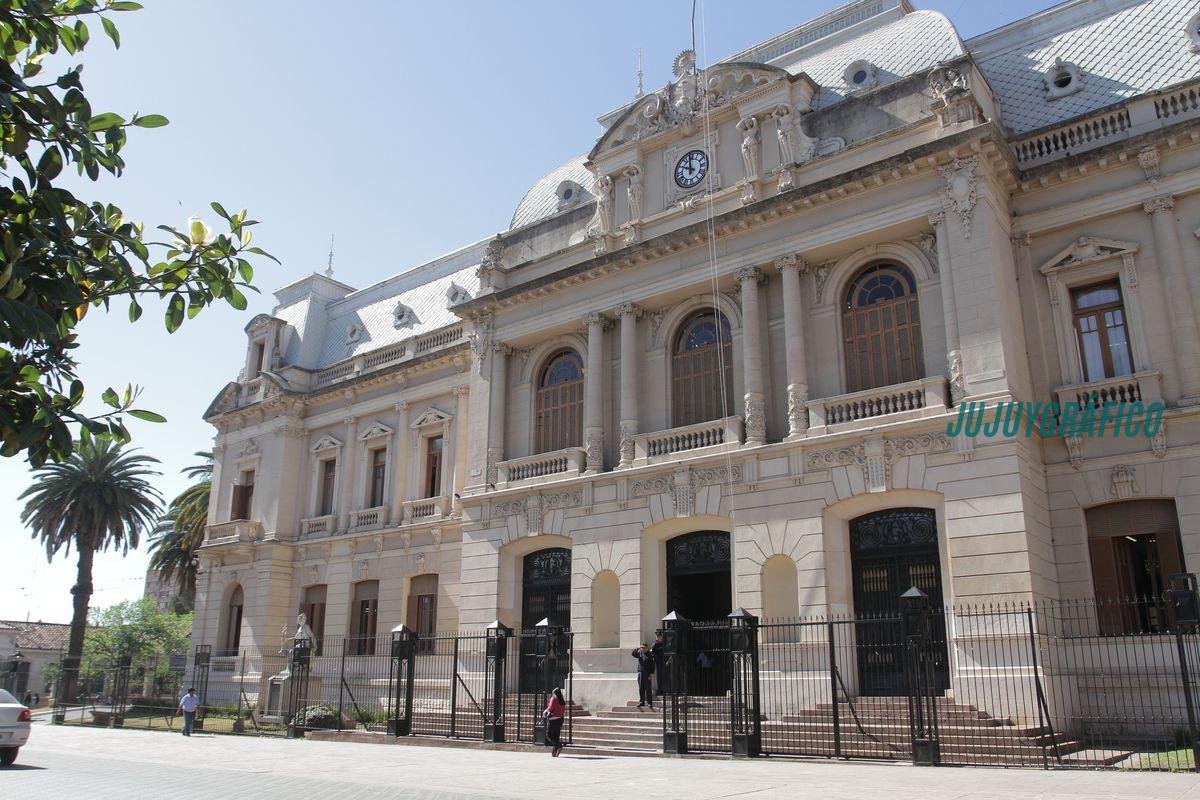 Coparticipación, Jujuy pide $150.000 millones a Nación pese a un superávit alarmante de $129.000 millones 03 Coparticipación, Jujuy pide $150.000 millones a Nación pese a un superávit alarmante de $129.000 millones 03