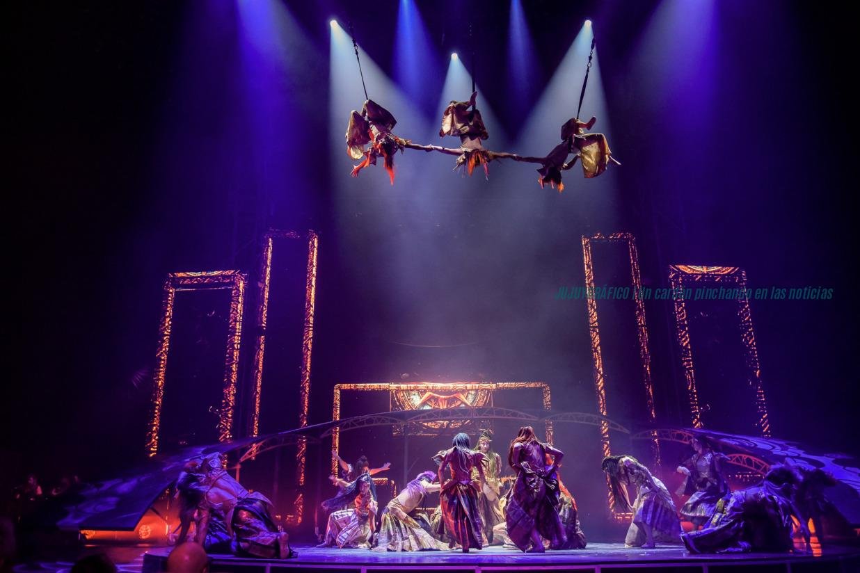 Circo Ánima Jujuy Abre tus alas Flavio Mendoza Ph. Diego De Bruno1 Circo Ánima Jujuy Abre tus alas Flavio Mendoza Ph. Diego De Bruno1
