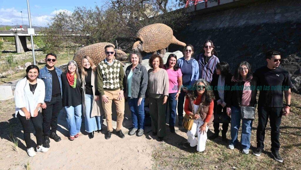 Gliptodonte del Xibi Xibi, presentan las esculturas de un gigante de 6,3 millones de años 15